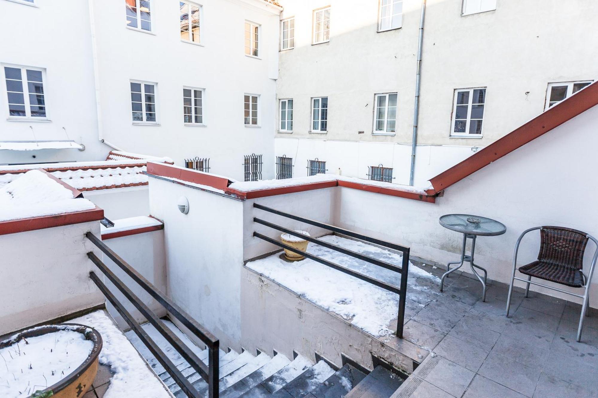 Central Apartments 2 X Free Parking X Self Check-In 24H By H&H Вильнюс Экстерьер фото